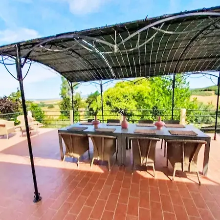 Сasa de vacaciones Podere Sant'antonio By Interhome *